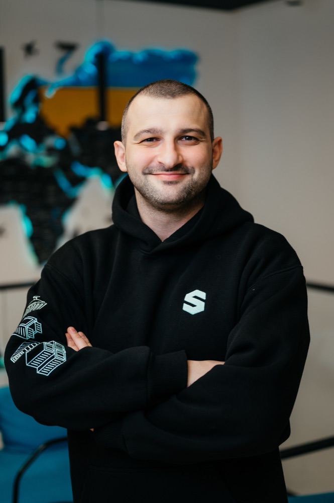 Ілля Ганєв — Менеджер з продажу