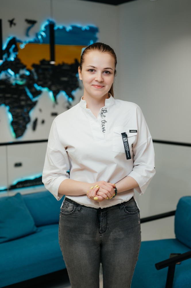 Кристина Кірпікова — Юрист
